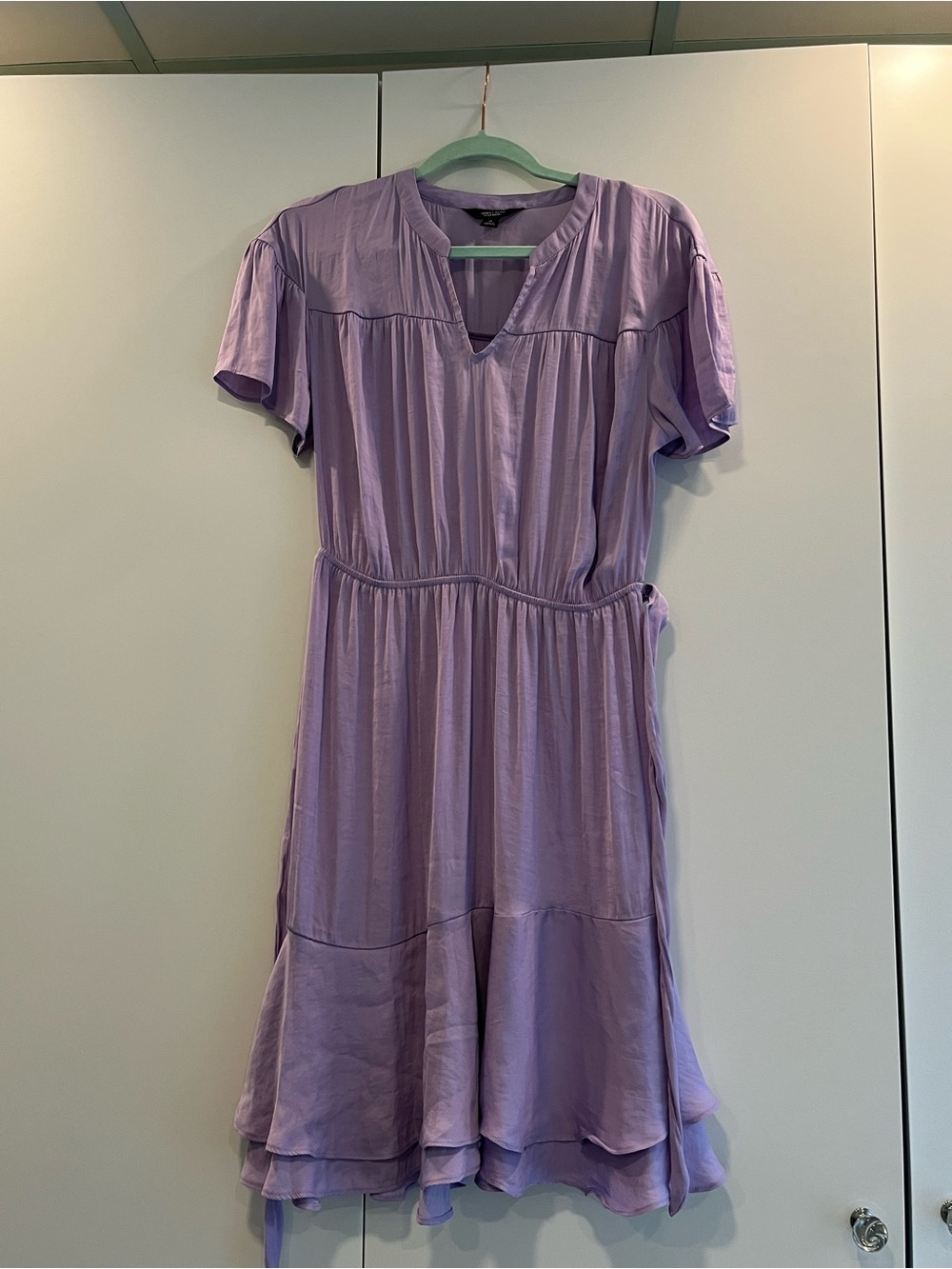 NEW silk Lilac Short-Sleeve V-Neck Tiered Dress verawang